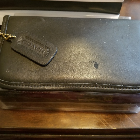 Coach Handbags - Coach wallet Coach Handbags - Coach wallet